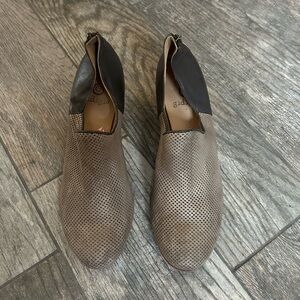 Woman’s Gidigio made in Italy sz 41 shoes